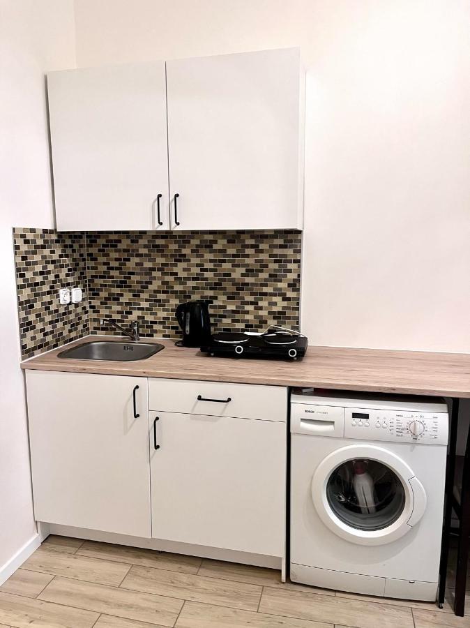 Quiet Apartment Close To Center Прага Екстер'єр фото